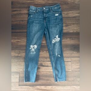 Women’s Size 12 Old Navy Rock Star Skinny Jeans Distressed